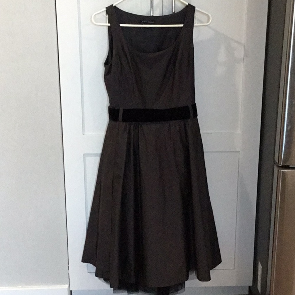 Brown Banana Republic dress
